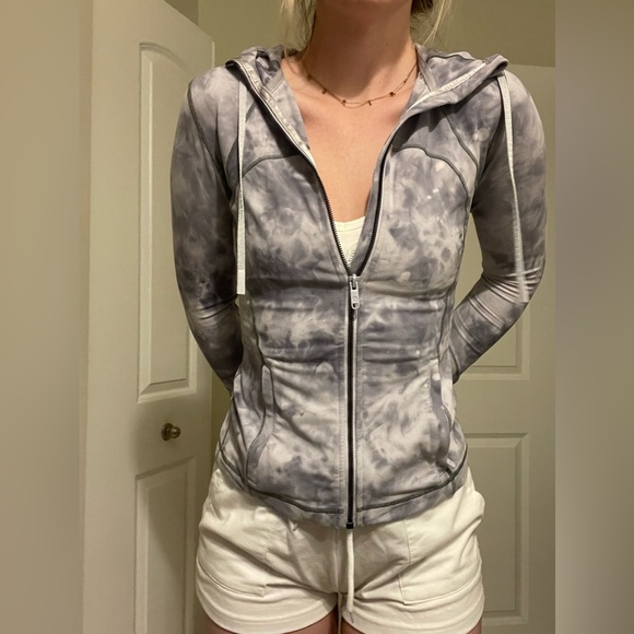 LULULEMON/ full zip hoodie - Picture 4 of 13